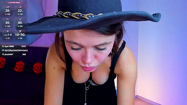 Kelly_Cuutie