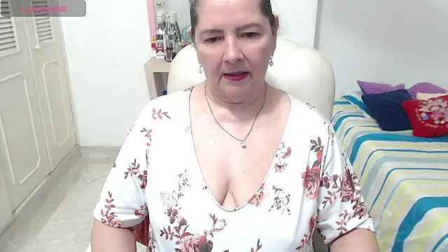 leonela_69