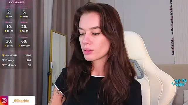 BBabyShark live cam on StripChat