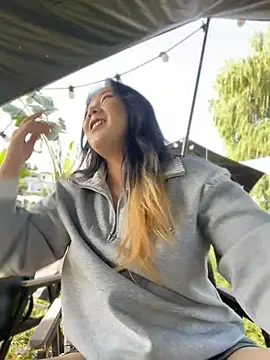 Luna-girl live cam