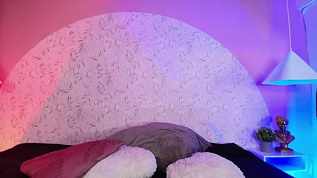 Chloe__Brm