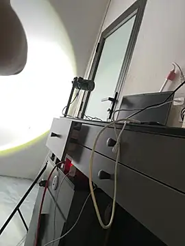 Malis_ss live cam preview