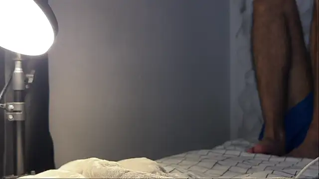 arteemiiis (M young) - Cum show
