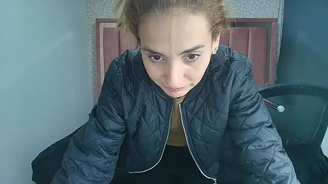megan__hot___ (F milf) - NAKED+RIDING DILDO🍆🔥