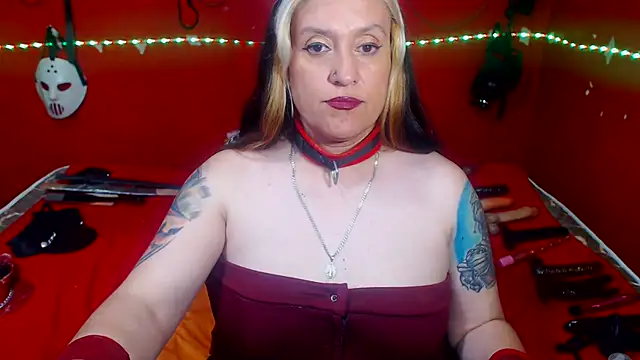 mature_randy (F milf) - full naked show with anal  11111 tokens
