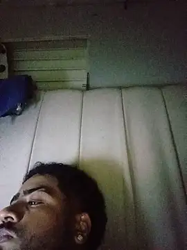 Bryan056_ live webcam