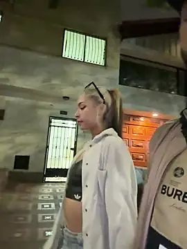 lindaandtony live cam