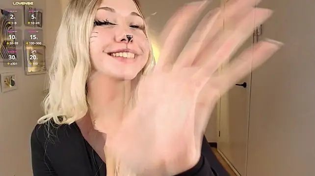 CatEyePro live cam on StripChat