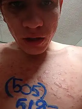 Yoooo633 live cam on StripChat