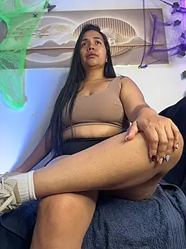 NoahJade live cam on StripChat