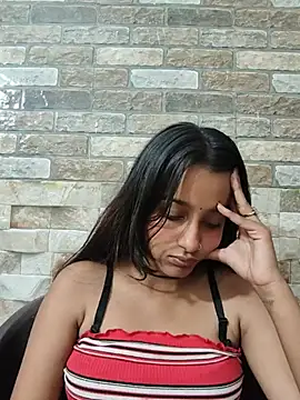 Rishika_00 live cam on StripChat