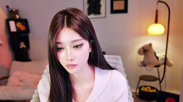 Gold-fishfish live cam on StripChat