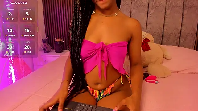 KeishaMalik live cam on StripChat