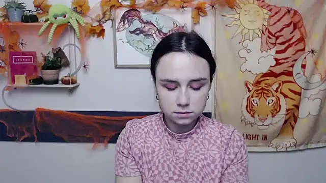 VeryVeryVeryShy_