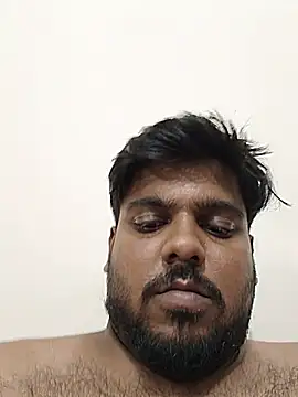 Hornyydoggg live cam preview