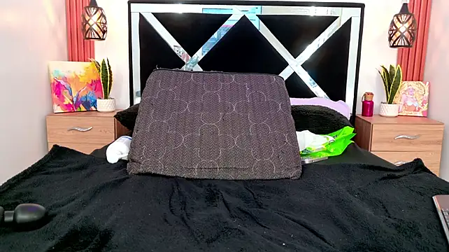 SCARLETT_INK_ live cam on StripChat