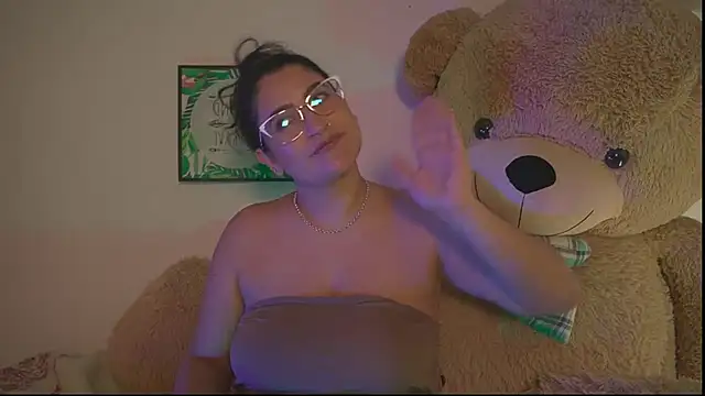 DeesseLuxure live cam on StripChat