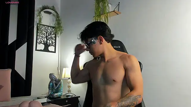 TonyPetrovjs live cam