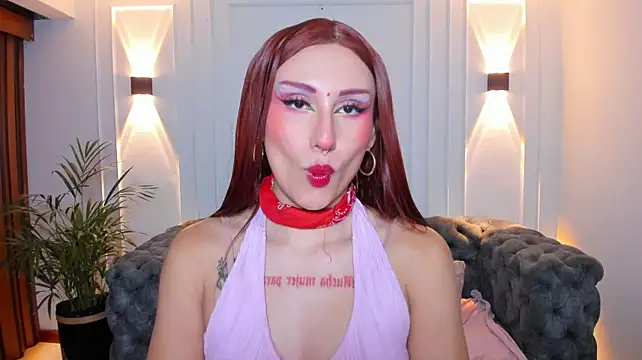 auravg live cam on StripChat