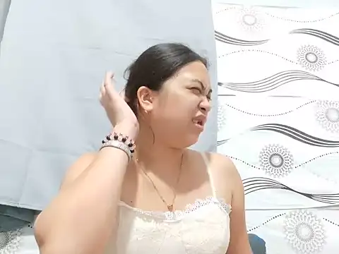 Ursexyasianskinny