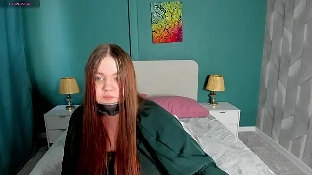 Alice_Steellee
