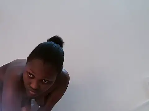 Slim_tea12 live cam on StripChat