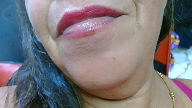 alina_maturehot