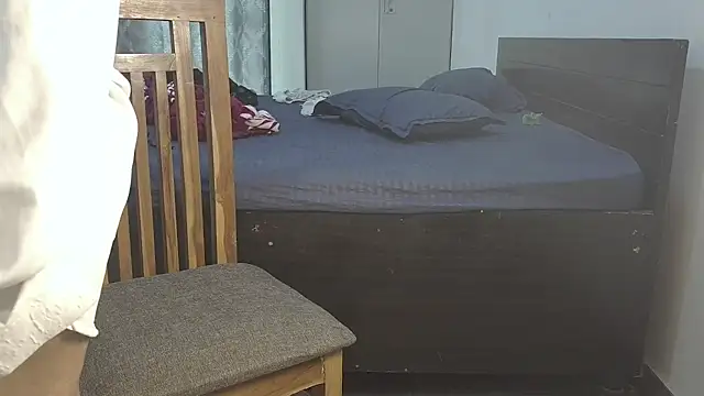 Miss_Yamini live cam