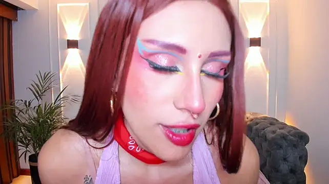 auravg live cam on StripChat