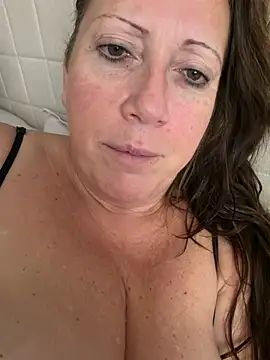 xsexycurvymilf