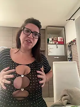 SinfulMarkedQueens live cam on StripChat
