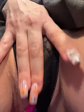 Holly_Play