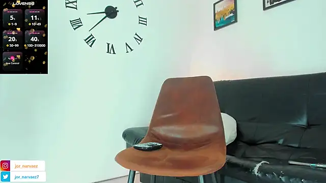 jorge_narvaezz (M young) - CONTROL MY LOVENSE  FOR 2 MIN💦🍑