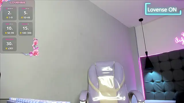 scarletcherry18