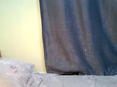 pretty_naughty_tits