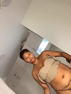 madelltheebony