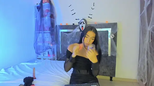Isabella_TransGirl live cam preview