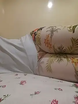 Farah-_nono live cam on StripChat
