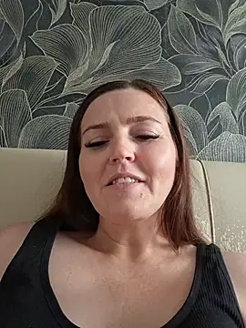 MilaMature