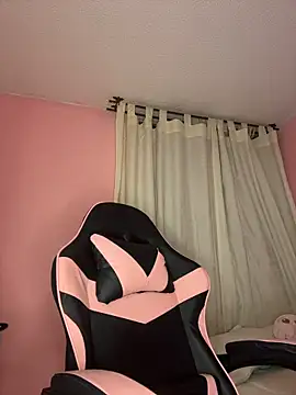 Baby_Meli live cam on StripChat
