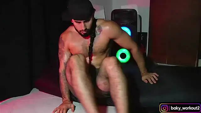 Baky_sexy live cam on StripChat
