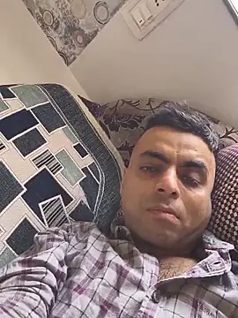 ashleellaunda7582