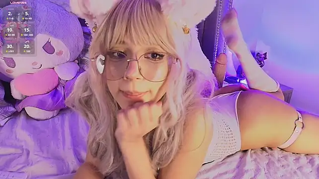 angelina_honey_ (F teen) - spank my ass really hard