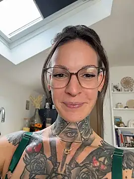 BrownieyQueen