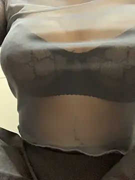 Holly_Play