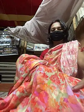 Horny_chubby_girl_
