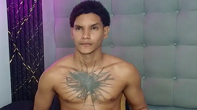 kai_storm77 webcam