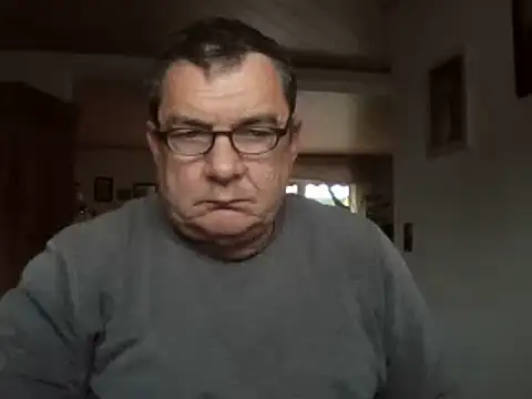 nobbie444 (M mature) - naked