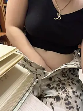 SlavicCandy webcam