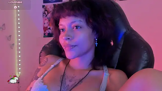 Anny_Kiitty